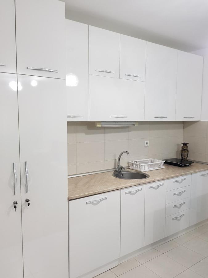 Apartman Kej Blue Free Parking Kraljevo Eksteriør bilde